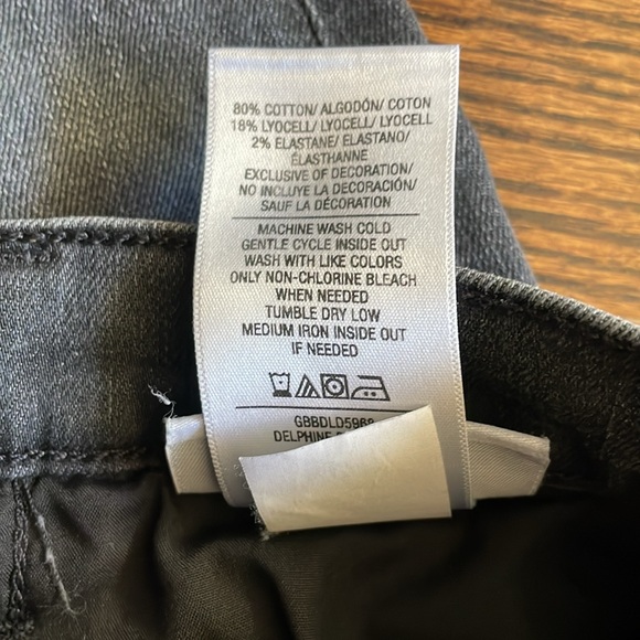 NWT, Joe’s ‘The Icon’ Mid-rise Skinny Ankle Jeans! - Picture 8 of 9